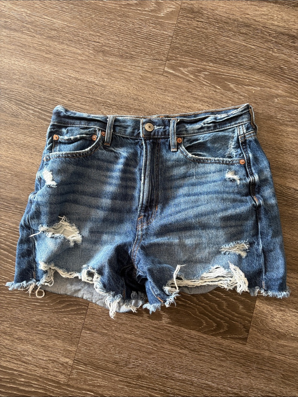 American Eagle Distressed High-Waist Denim Shorts - Blue